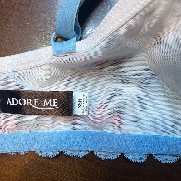 Adore me bras 38H - Picture 3 of 7
